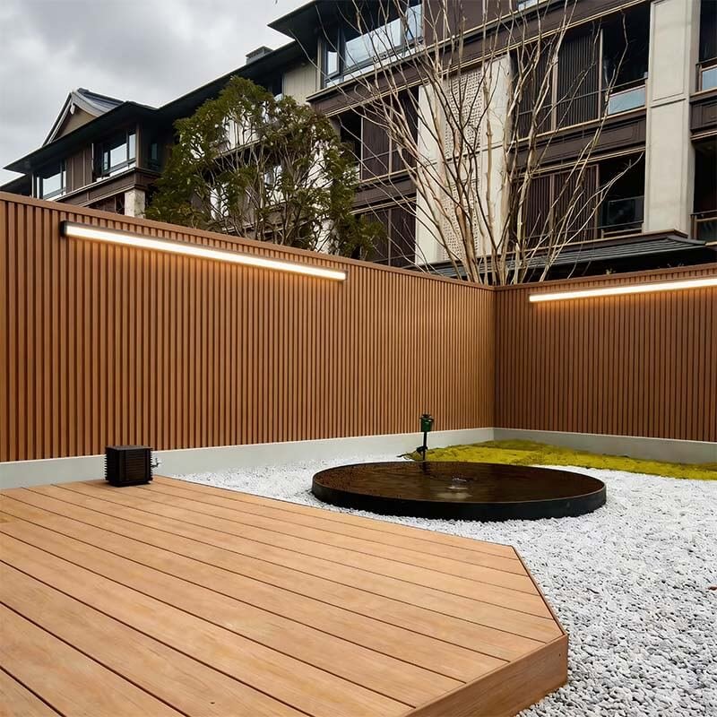 co-extrusion-fluted-cladding